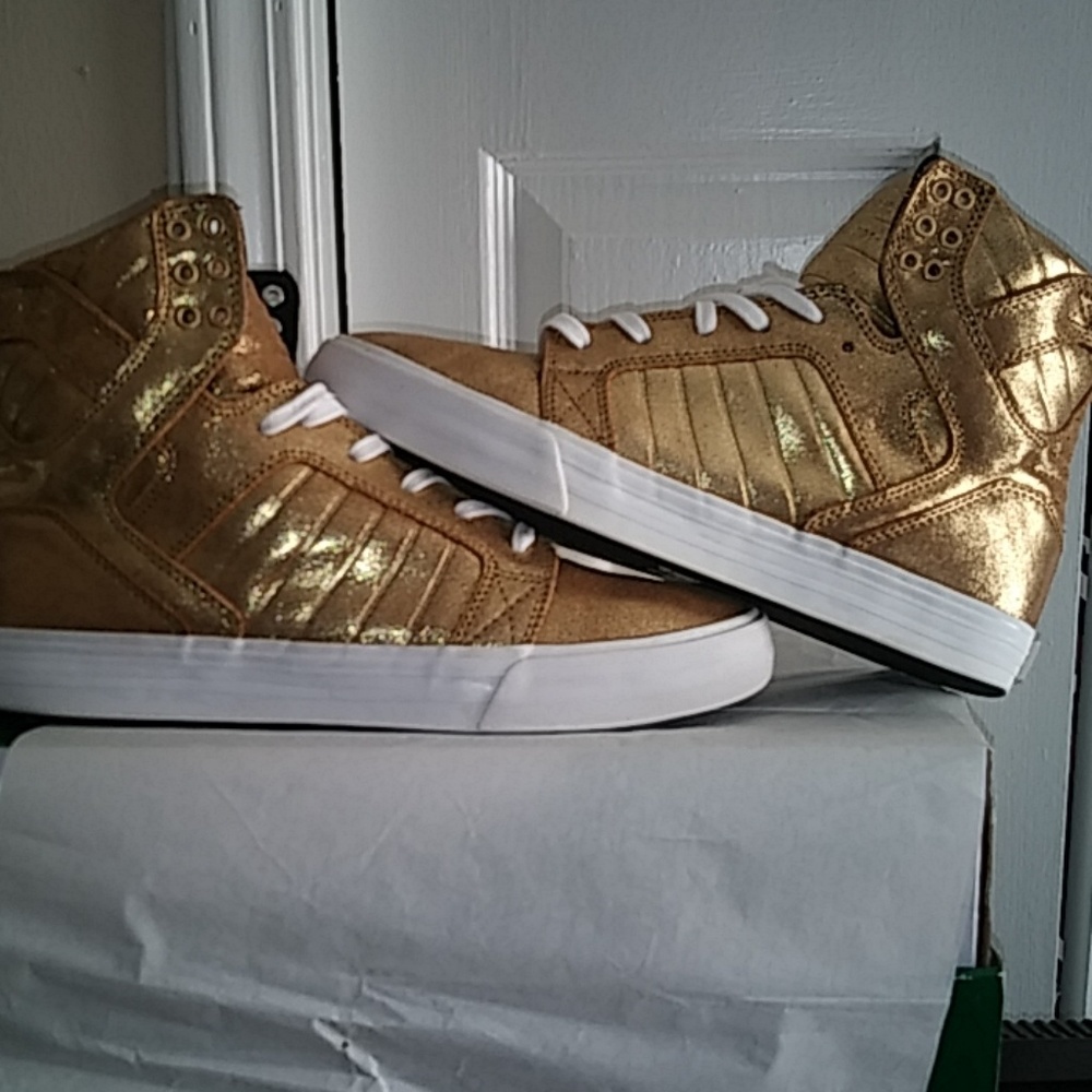 Supra sneakers
